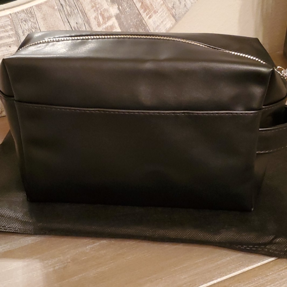Yves Saint Laurent Black Leather Cosmetic Pouch with Silver Logo - Picture 4 of 9